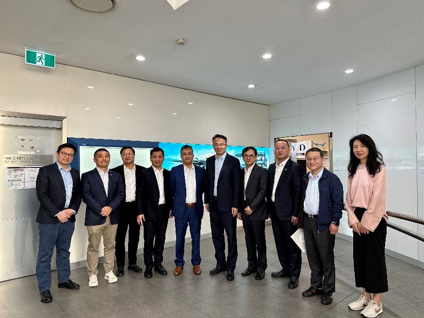 Mr. Zhang Dayu, Chairman and President of COSCO Shipping (Oceania) Pty